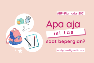 Isi tas saat bepergian