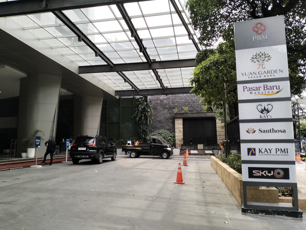 pintu masuk yuan hotel