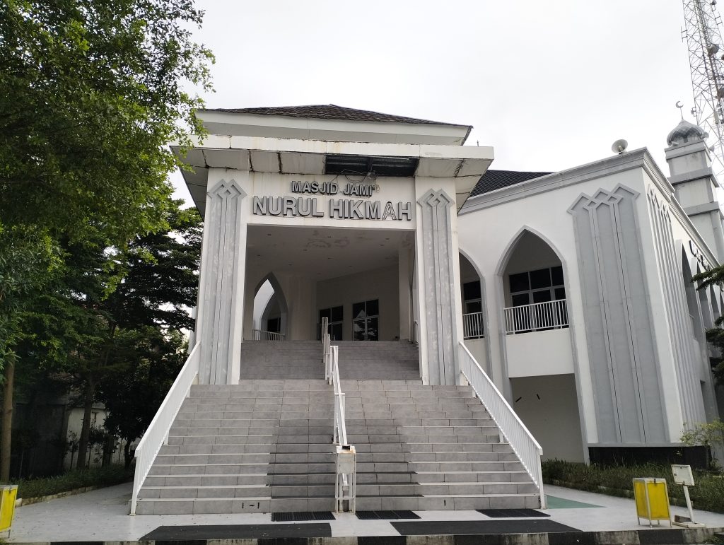 masjid terdekat dari Pelabuhan Bangsal