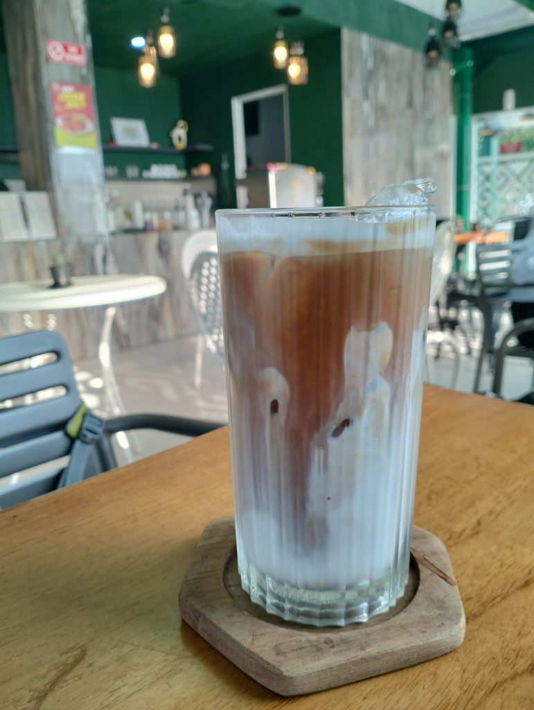 kopi di kenawa cafe