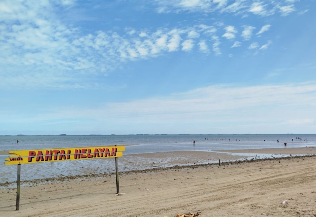 Panorama pantai nelayan balikpapan