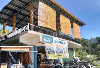 tampak depan warung