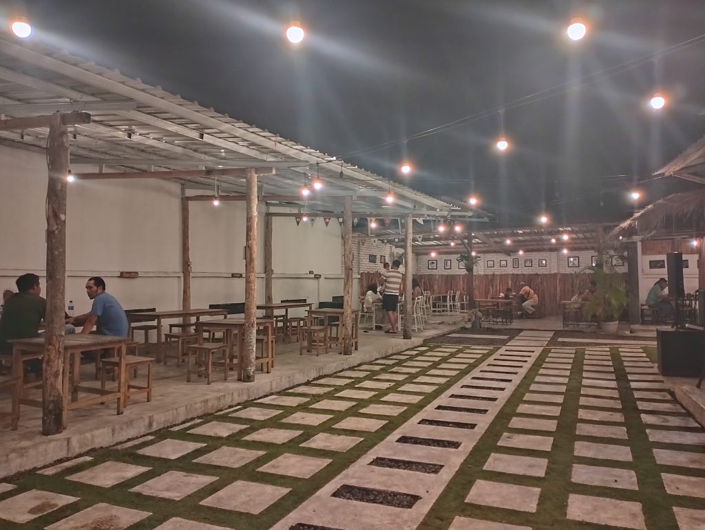 makan malam di lombok timur