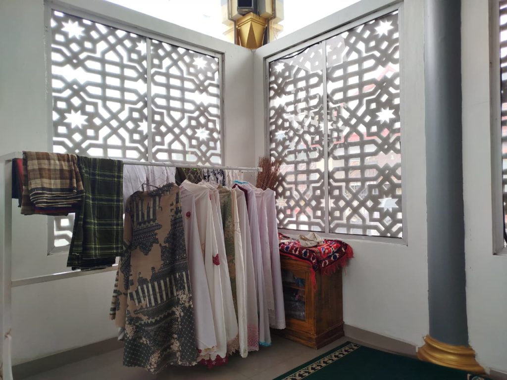 perlengkapan shalat