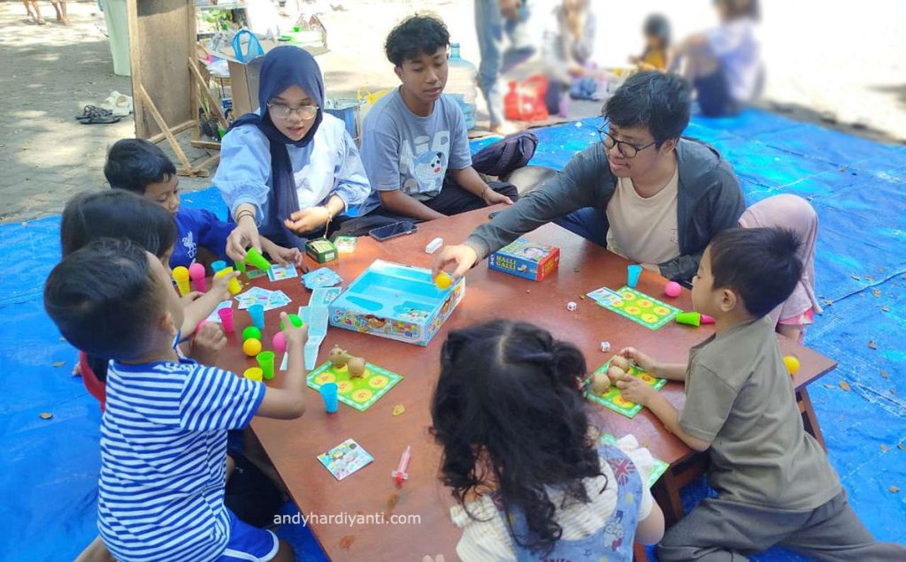 Komunitas board game