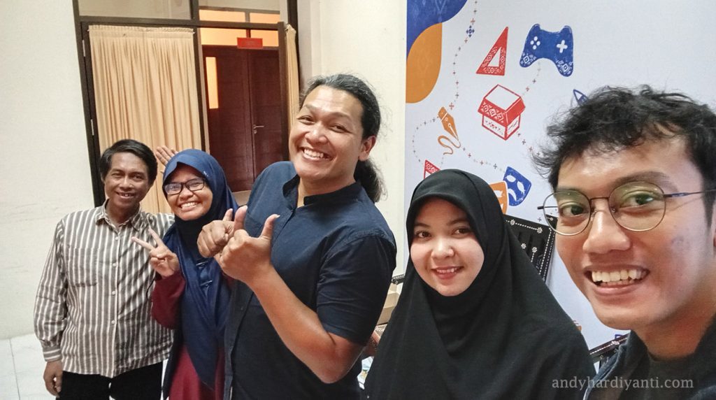 Peserta foto bersama